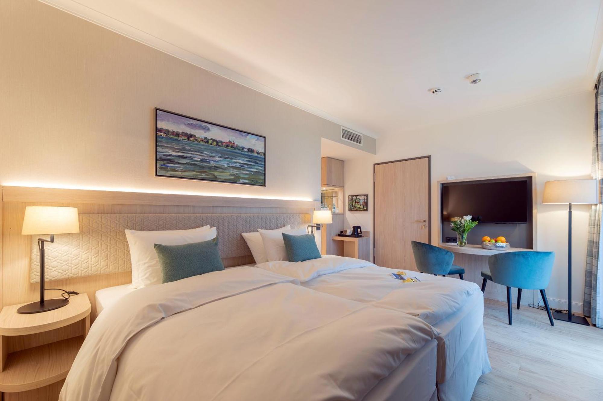 Seehotel Zarrentin Zarrentin am Schaalsee エクステリア 写真