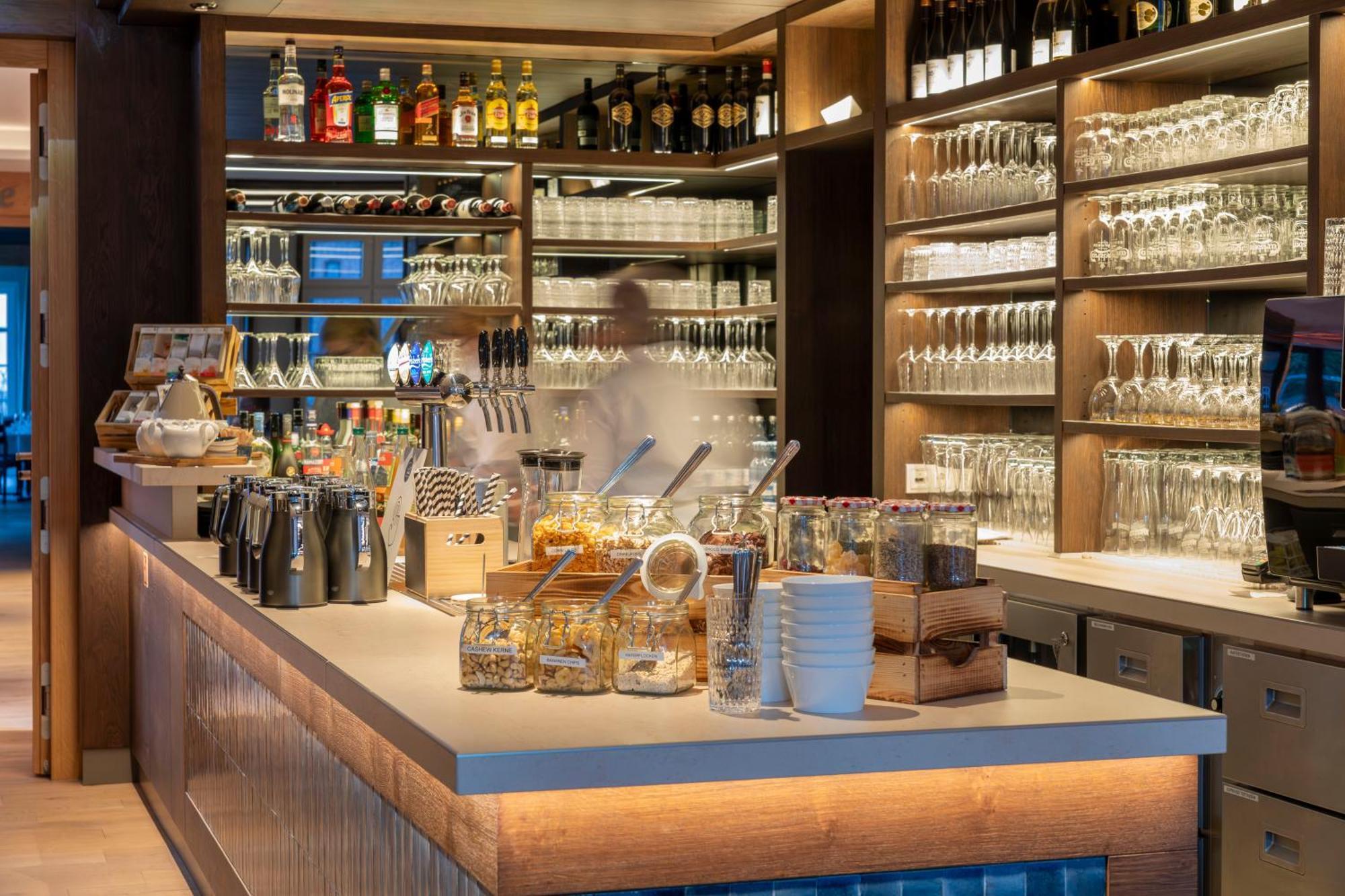Seehotel Zarrentin Zarrentin am Schaalsee エクステリア 写真