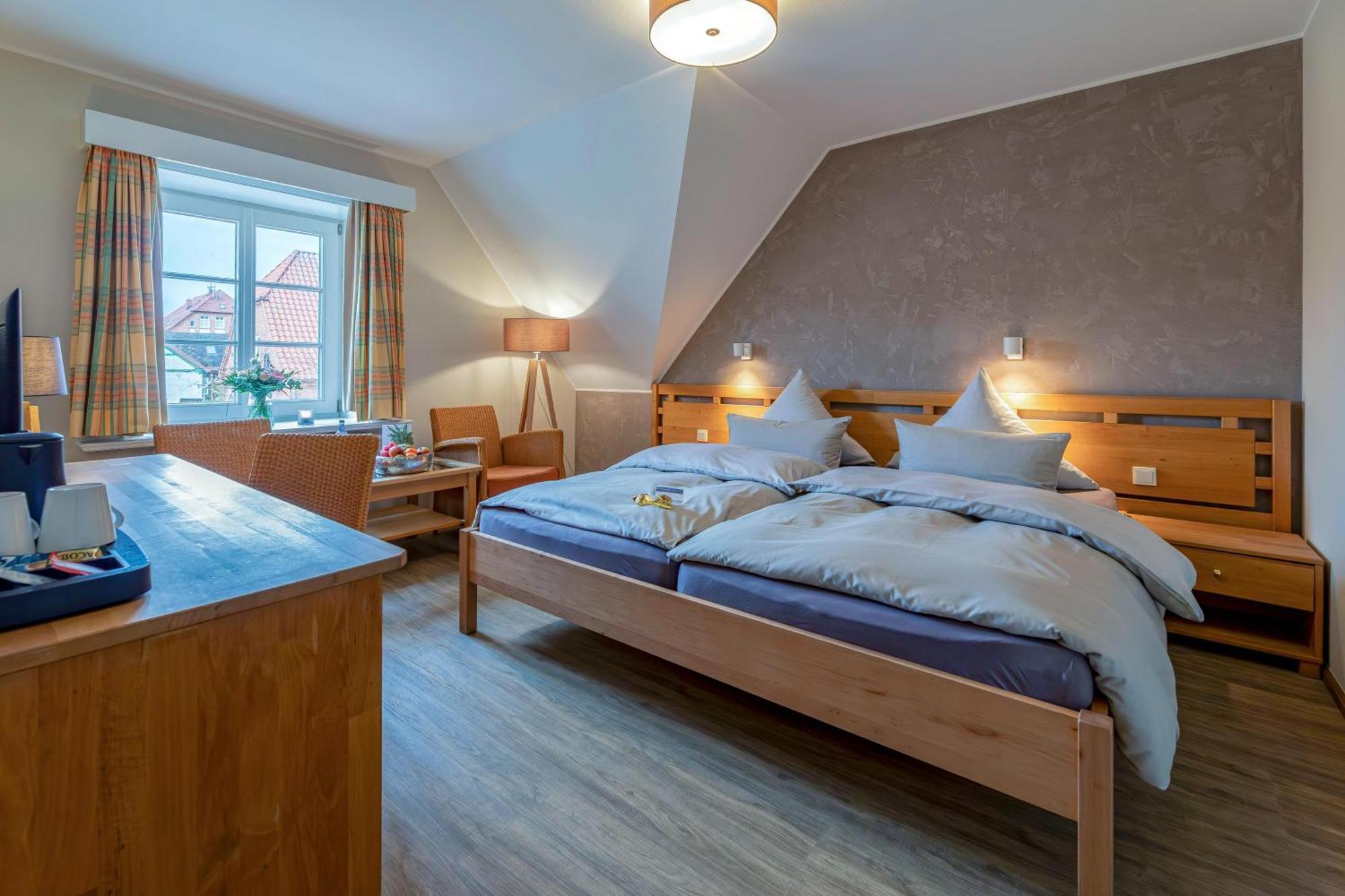 Seehotel Zarrentin Zarrentin am Schaalsee エクステリア 写真