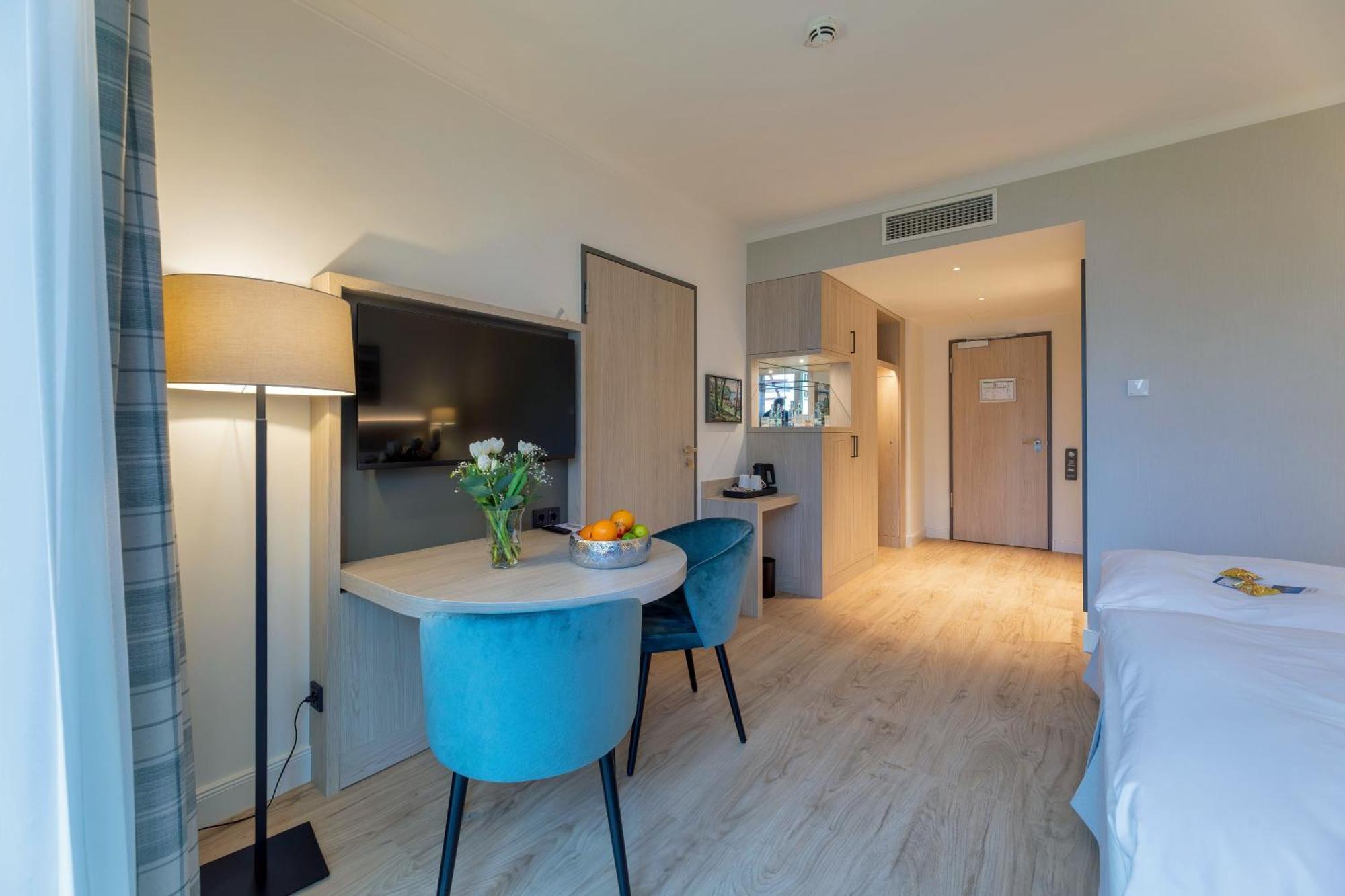 Seehotel Zarrentin Zarrentin am Schaalsee エクステリア 写真