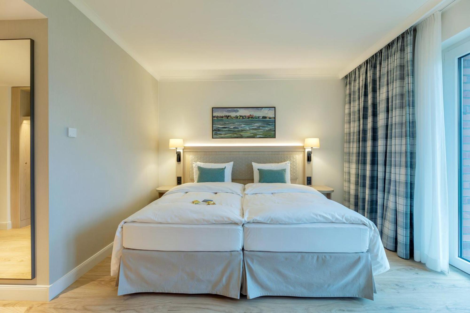 Seehotel Zarrentin Zarrentin am Schaalsee エクステリア 写真