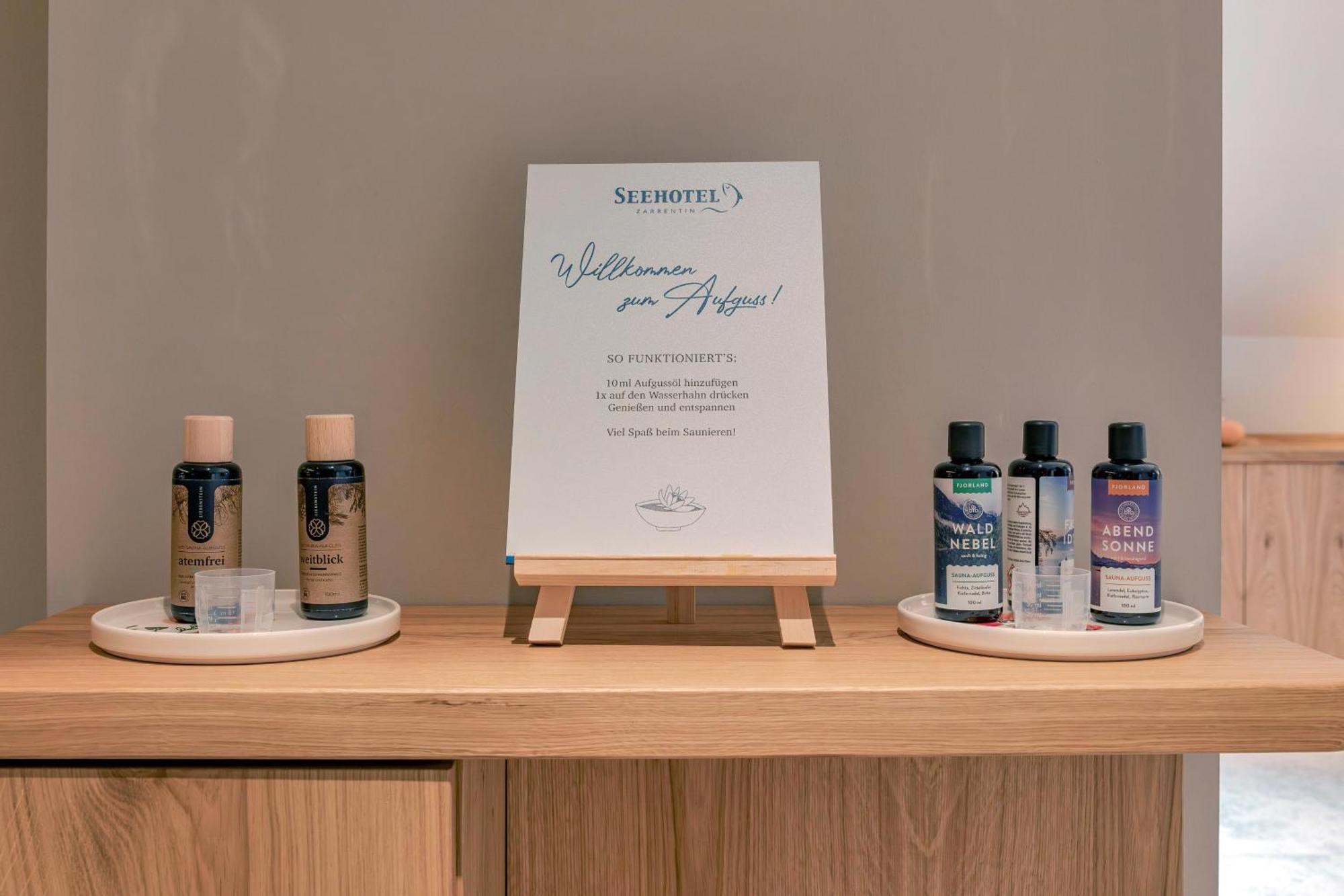 Seehotel Zarrentin Zarrentin am Schaalsee エクステリア 写真